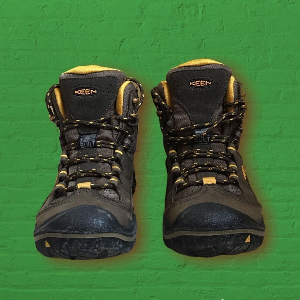 Keen Women Size 7 Hiking Boots (Durand 2)!